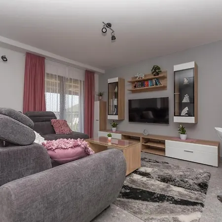 Angela Apartment